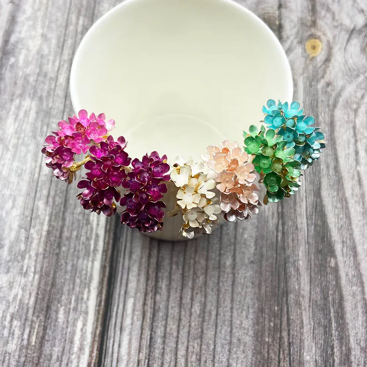 CILLY EARRING